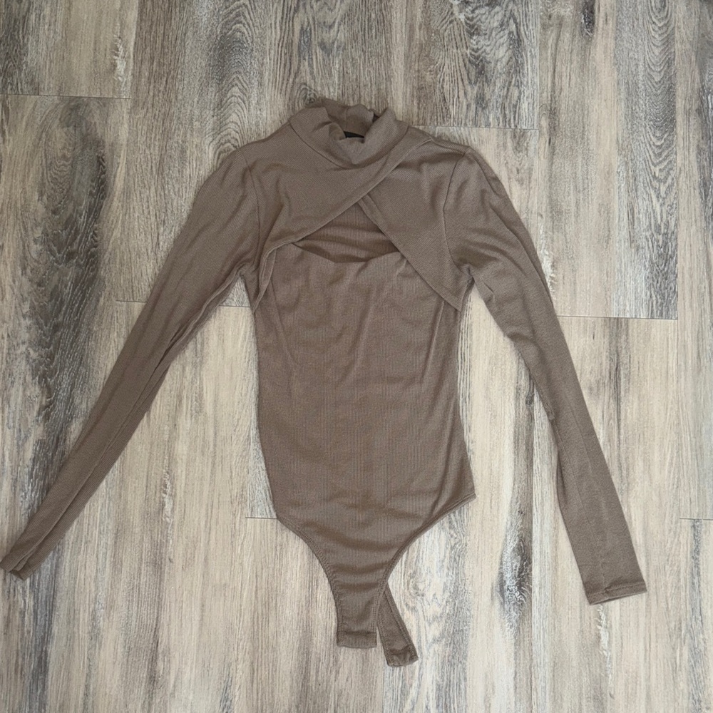 Lulu's Taupe Long Sleeve Bodysuit
